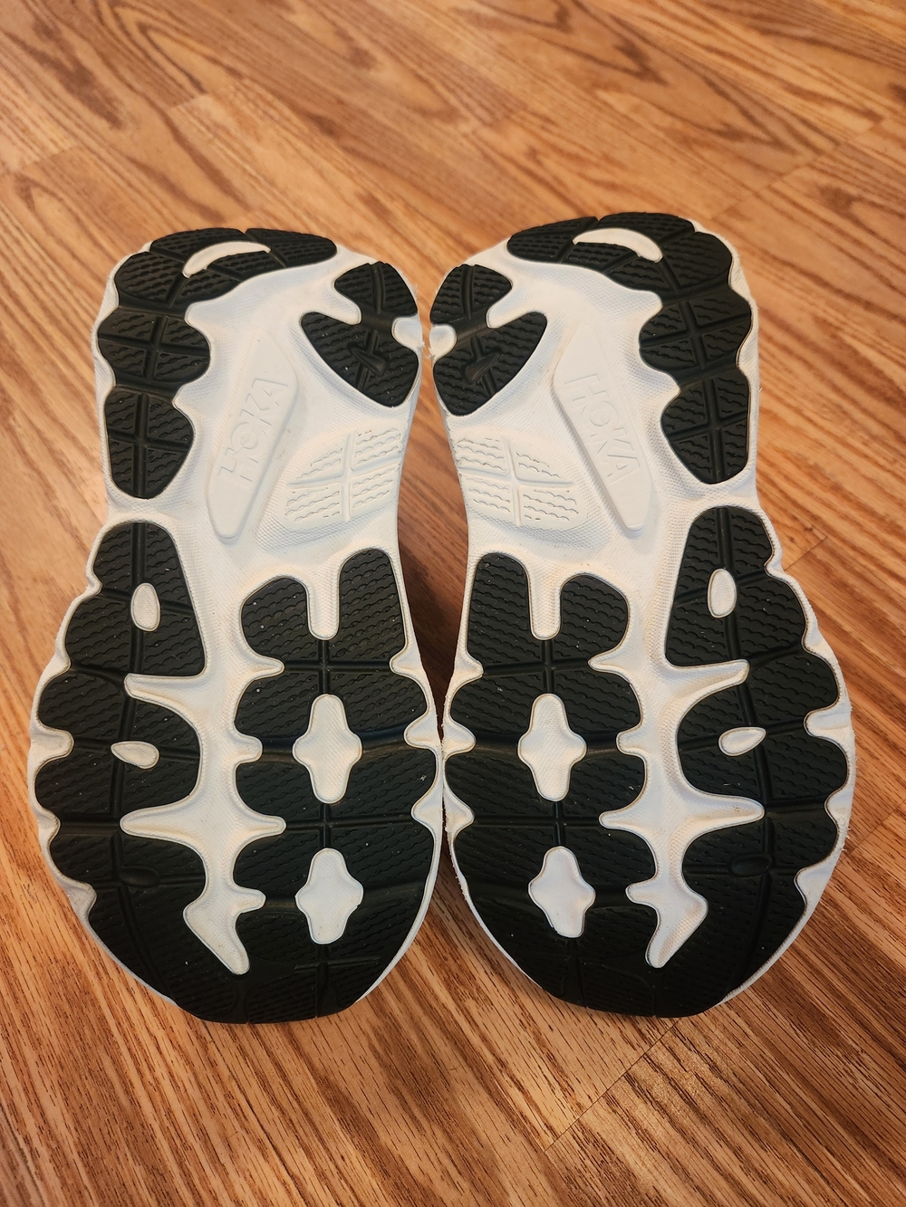 Hoka Gaviota 6 Running/Walking Shoes - Picture 5 of 6